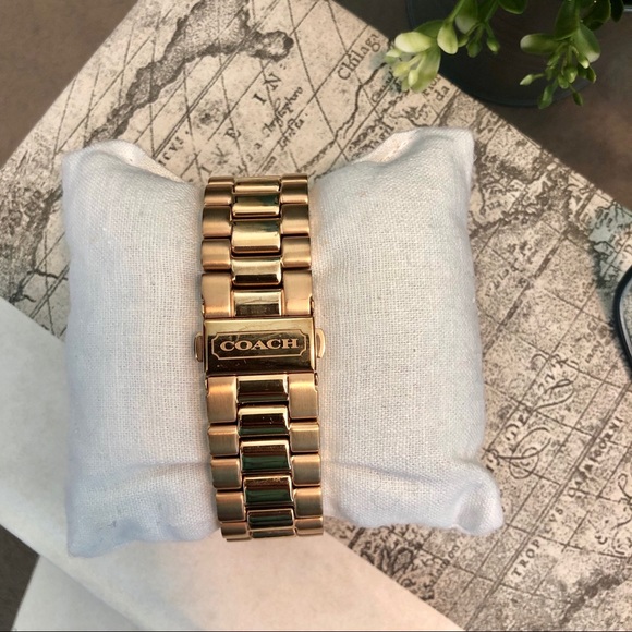 Coach Watch Rosegold - Picture 2 of 3
